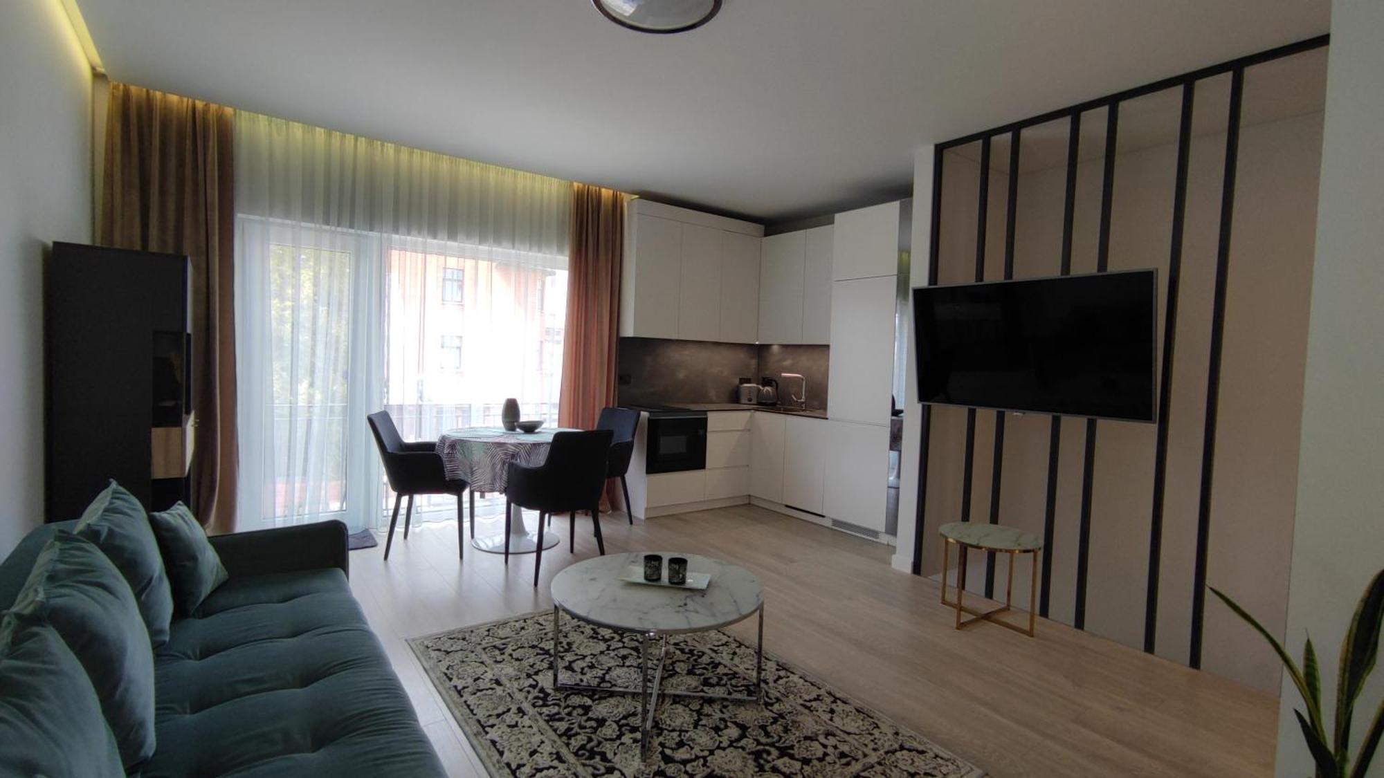 New J&R Apartment Near Girstutis, Free Private Parking & Self Check-In Kaunas Extérieur photo