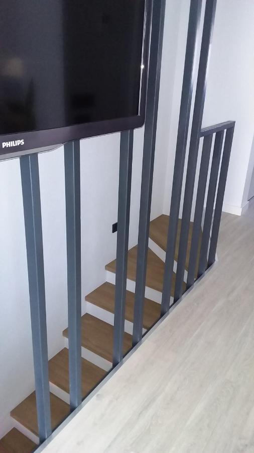New J&R Apartment Near Girstutis, Free Private Parking & Self Check-In Kaunas Extérieur photo
